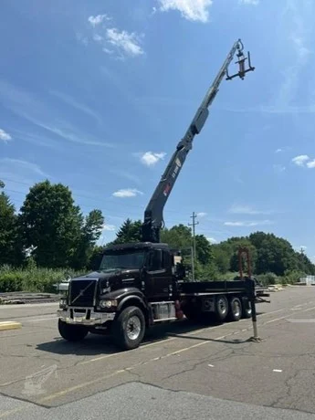 2018 Hiab 335K-4 HIPRO MOUNTED ON 2018 VOLVO VHD64B300
