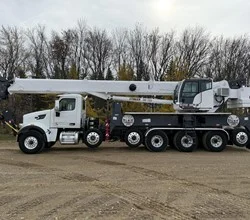2022 LOAD KING STINGER 50-155 MOUNTED ON 2020 PETERBILT 567