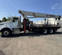 2007 Terex BT4792 MOUNTED ON 2007 KENWORTH T800