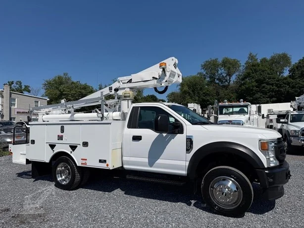 2021 Altec AT235 MOUNTED ON 2021 FORD F450 SD