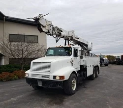2000 TEREX COMMANDER 6000 MOUNTED ON 2000 INTERNATIONAL 2674SF