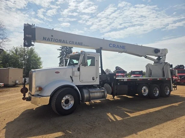 2012 NATIONAL 900A MOUNTED ON 2012 PETERBILT 367