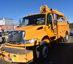 2009 Altec DM45TR MOUNTED ON 2009 INTERNATIONAL DURASTAR 4300