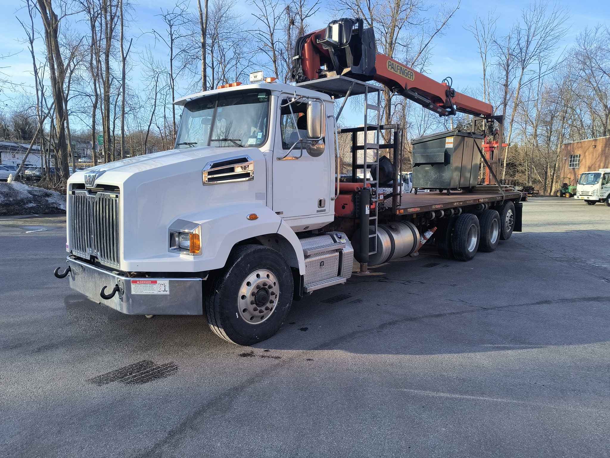 2014 Palfinger PW 360
