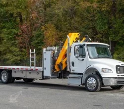 2025 Hiab X-HIPRO 232 MOUNTED ON 2025 FREIGHTLINER BUSINESS CLASS M2 106 PLUS