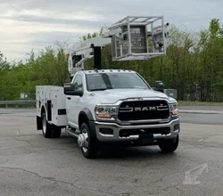 2022 POSI-PLUS 700-40 MOUNTED ON 2024 RAM 5500 HD
