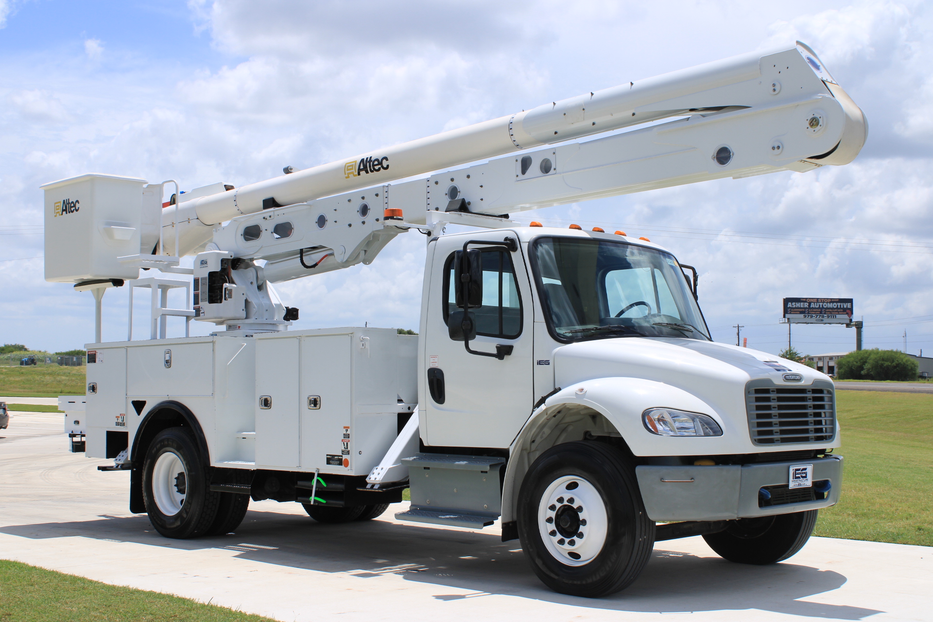 2019 Altec AA55-MH