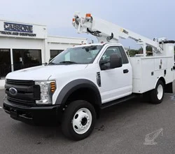 2019 Altec AT200A MOUNTED ON 2019 FORD F450 XL