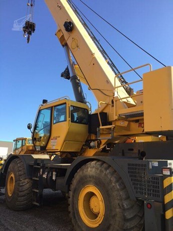 2012 GROVE RT765E-2