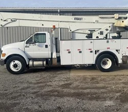 2012 VERSALIFT VO455MHI MOUNTED ON 2012 FORD F750