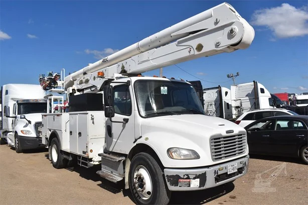 2016 ALTEC AA55 MH MOUNTED ON 2016 FREIGHTLINER BUSINESS CLASS M2 106