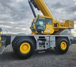2023 Grove GRT655L