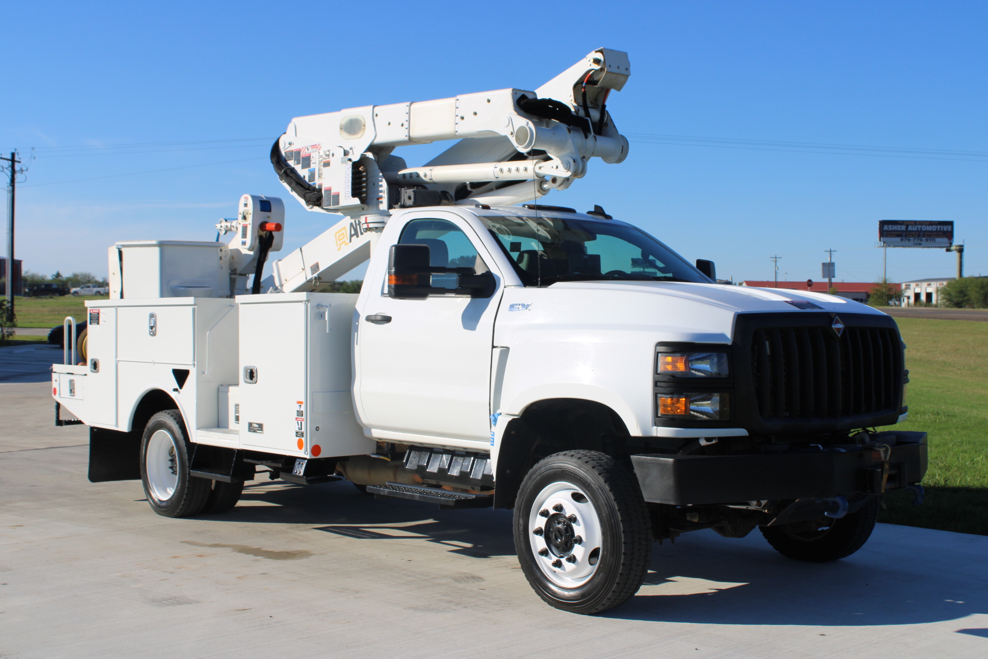 2019 Altec AT41M