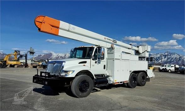 2003 HI RANGER 5FC55 MOUNTED ON 2003 INTERNATIONAL WORKSTAR 7400