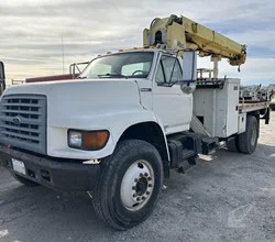 1998 Altec D842ABB MOUNTED ON 1998 FORD F800