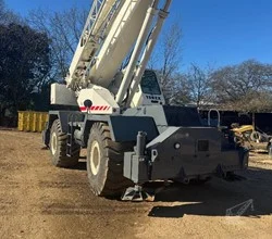 1999 Terex RT160