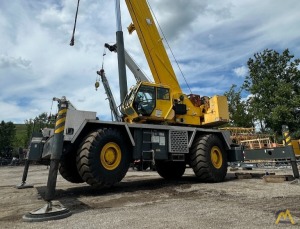 2012 Grove RT9130E-2