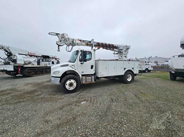 2014 TEREX COMMANDER 4047 MOUNTED ON 2015 FREIGHTLINER BUSINESS CLASS M2 106