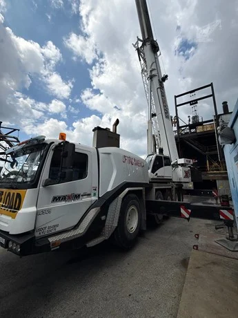 2013 GROVE GMK5130-2