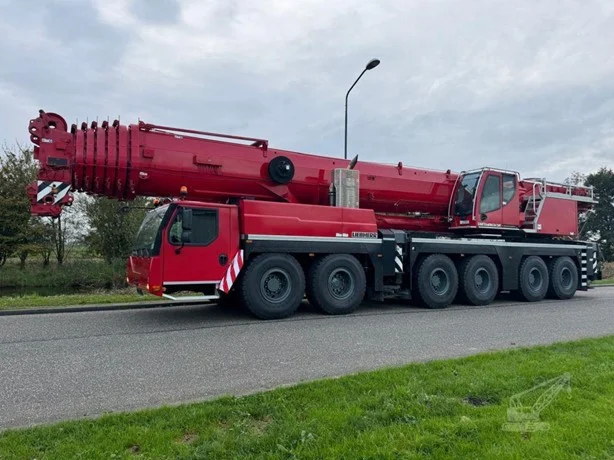 2017 LIEBHERR LTM1300-6.2