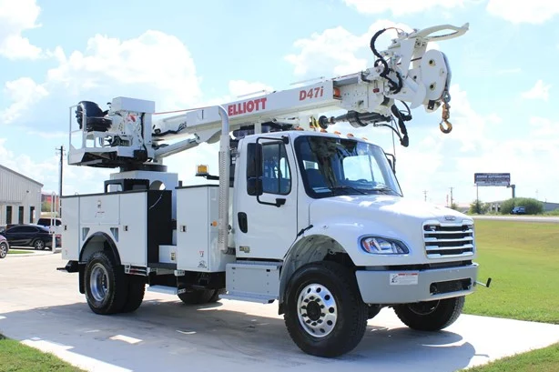 2026 Elliott D47I MOUNTED ON 2026 FREIGHTLINER BUSINESS CLASS M2 106