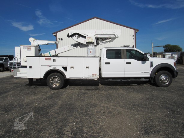 2018 VERSALIFT VST40I MOUNTED ON 2018 FORD F550 SD