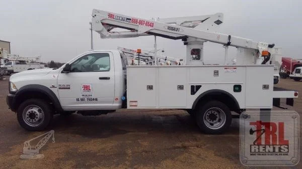 2018 Versalift SST40EIH MOUNTED ON 2018 RAM 5500 HD
