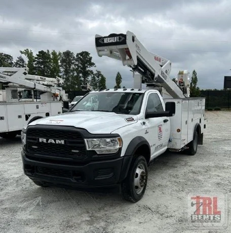 2022 VERSALIFT VST47MHI MOUNTED ON 2022 RAM 5500 HD