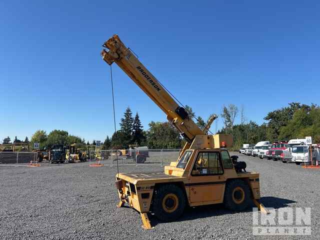 2013 Broderson IC-80-3J