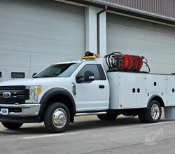 2017 IMT 3203I MOUNTED ON 2017 FORD F550
