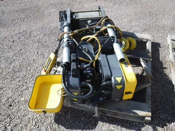 2008 R&M HOISTS SPACEMASTER SX