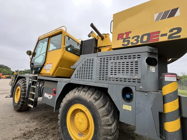 2016 Grove RT530E-2