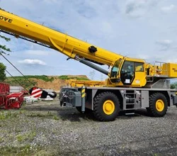 2023 Grove GRT655