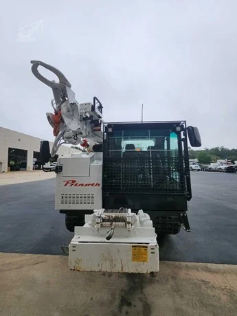 2020 TEREX COMMANDER 4047