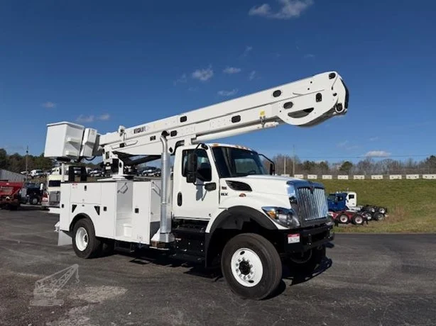 2023 VERSALIFT VN555MHI MOUNTED ON 2023 INTERNATIONAL HV