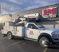 2024 Versalift VST40MHI MOUNTED ON 2024 RAM 5500 SLT