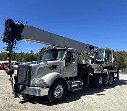 2020 NATIONAL NTC55L MOUNTED ON 2021 PETERBILT 567