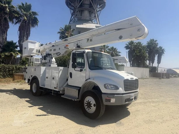 2019 ALTEC AA55 MH MOUNTED ON 2020 FREIGHTLINER BUSINESS CLASS M2 106