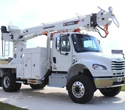 2026 Terex COMMANDER 4047 MOUNTED ON 2026 FREIGHTLINER BUSINESS CLASS M2 106