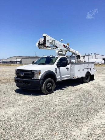 2018 TEREX LT40 MOUNTED ON 2019 FORD F550