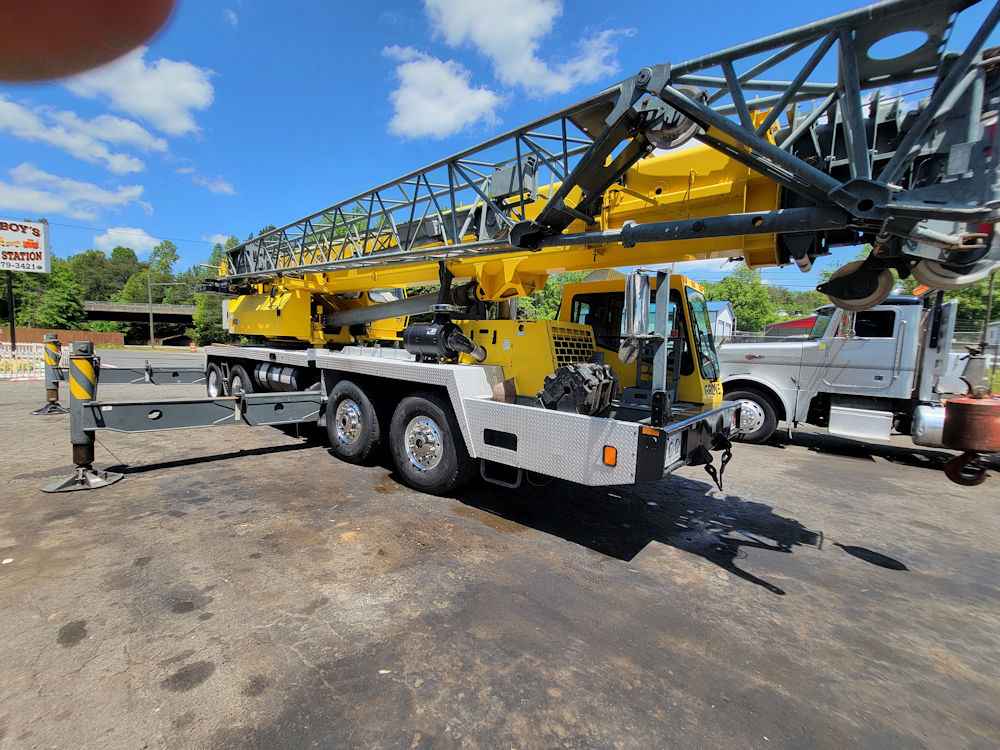 2004 Grove TMS900E
