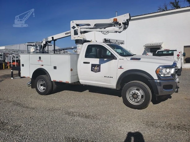 2019 Versalift STP36NE MOUNTED ON 2019 RAM 5500 HD Bucket Trucks / Service Trucks for Rent