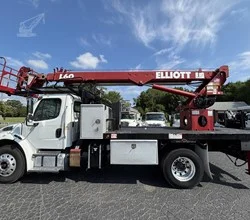 2018 Elliott L60R MOUNTED ON 2018 FREIGHTLINER BUSINESS CLASS M2 106