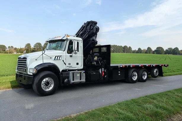 2014 Hiab XS322E-4 HIPRO MOUNTED ON MACK GRANITE GU713