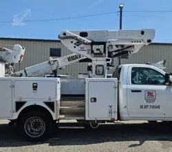 2020 VERSALIFT VST40MHI MOUNTED ON 2020 RAM 5500 HD