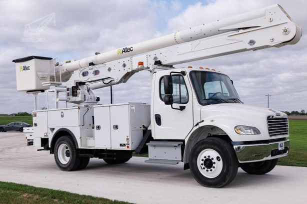 2019 ALTEC AA55 MH MOUNTED ON 2019 FREIGHTLINER BUSINESS CLASS M2 106