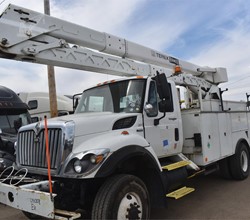 2009 Terex XM55 MOUNTED ON 2009 INTERNATIONAL WORKSTAR 7300