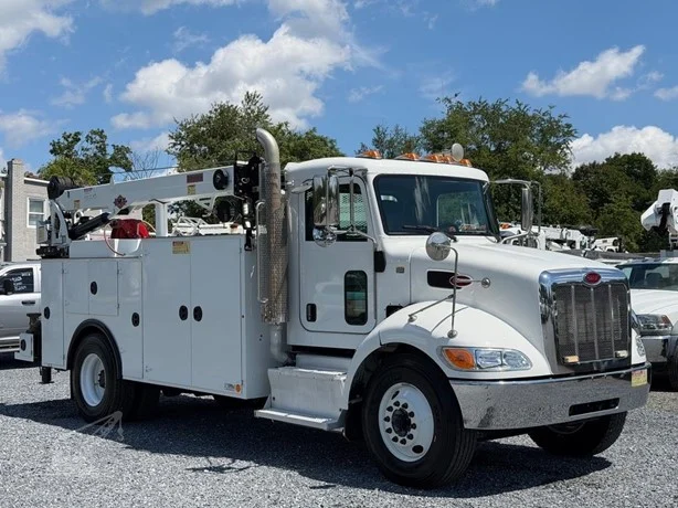 2017 IMT 10000-30 MOUNTED ON 2017 PETERBILT 337