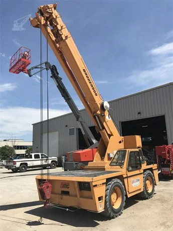 2010 BRODERSON IC200-3G