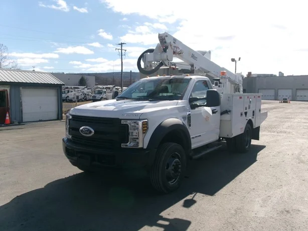 2019 ALTEC AT37G MOUNTED ON 2019 FORD F550
